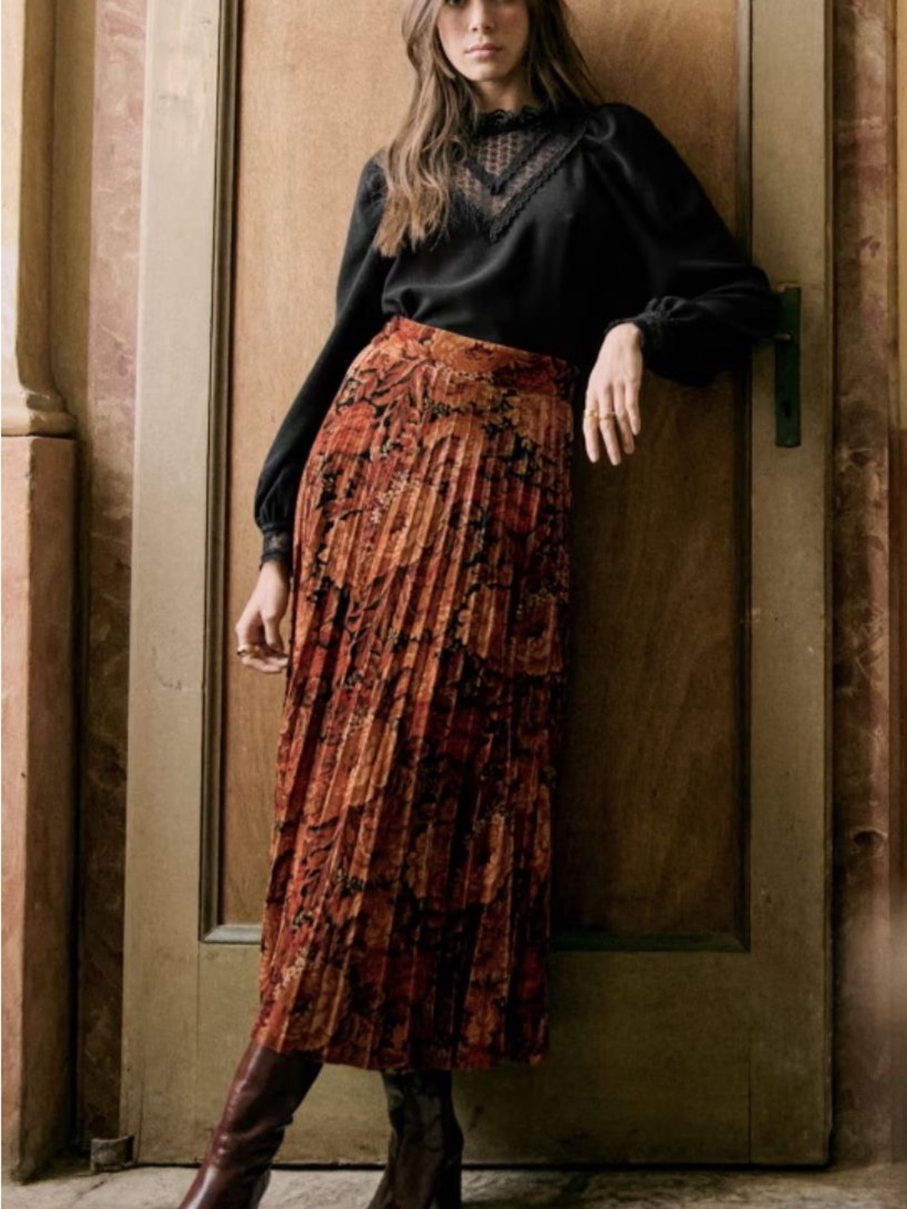 Sezane Dune Skirt in Floral Ochre - Size 36